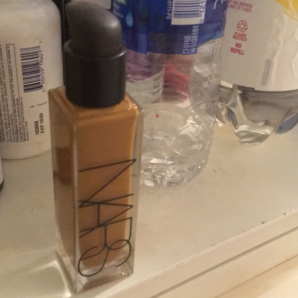NARS natural radiant longwear foundation